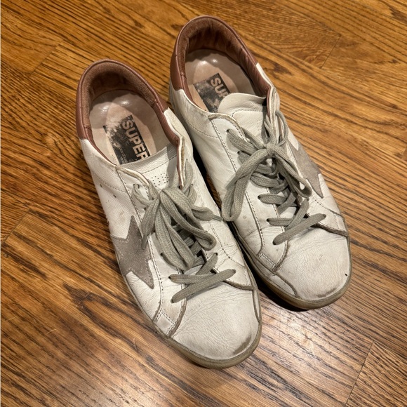 Golden Goose Sneakers Size 38 - Picture 3 of 8